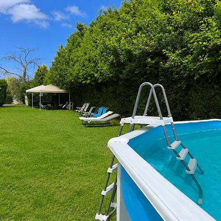 Gran Con Piscina Y Gran Jardin Cerca De A Coruna * سادا
