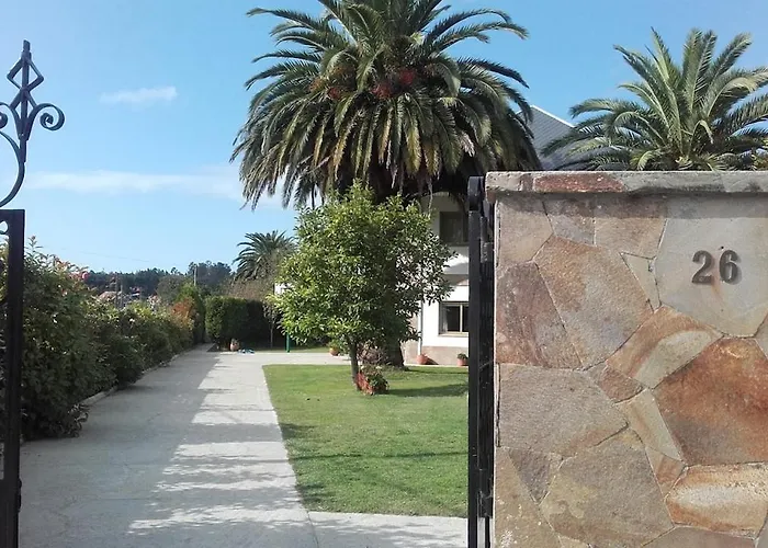 Hébergement de vacances Gran Con Jardin, Piscina Y Bbq Sada