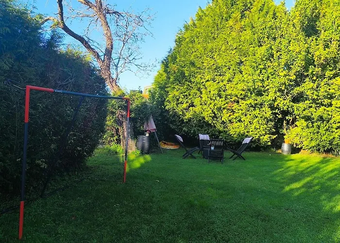 Gran Con Jardin, Piscina Y Bbq Sada